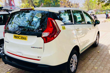 Mahindra Marazzo